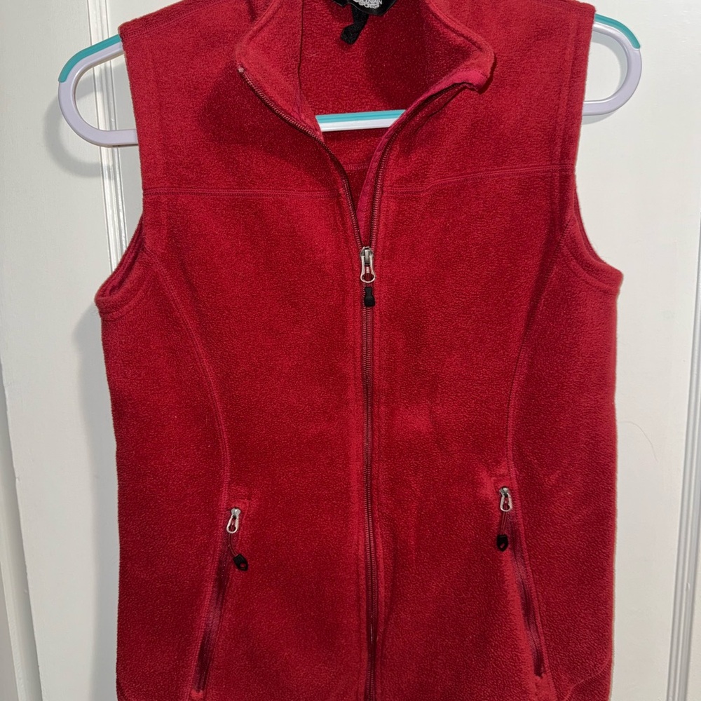 Eastern Mountain Sports Burgundy Fleece Vest